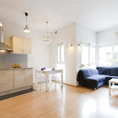 Ab Clot Apartment *